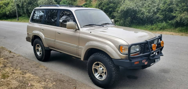 1996 Lexus lx450 — photo 2