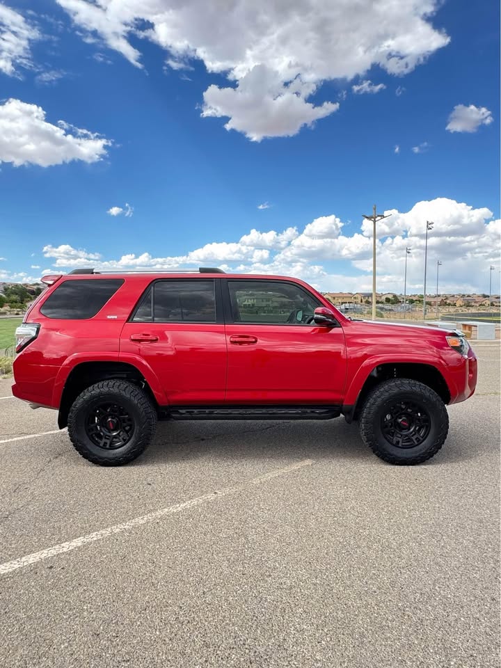 2020 Toyota 4Runner · SR5 Premium Sport Utility 4D in Rio Rancho, NM (photo 5) — photo 5