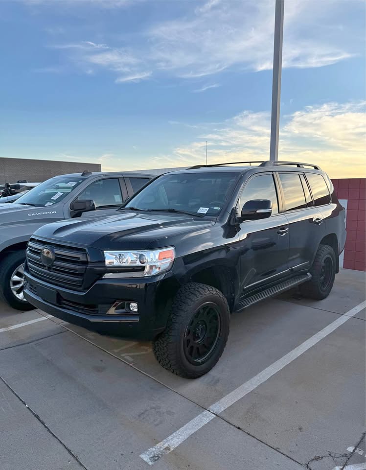 2021 Toyota Landcruiser · Base in Phoenix, AZ (photo 1) — photo 1