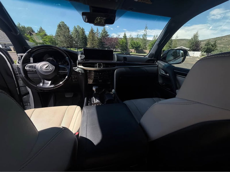 2020 Lexus LX · LX 570 Sport Utility 4D (photo 9) — photo 9