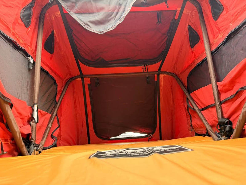 CVT Cascadia Vehicle Tents Roof Top Tent in Snohomish, WA (photo 4) — photo 4