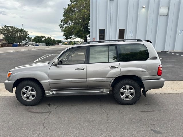 2002 Toyota Land Cruiser — photo 3