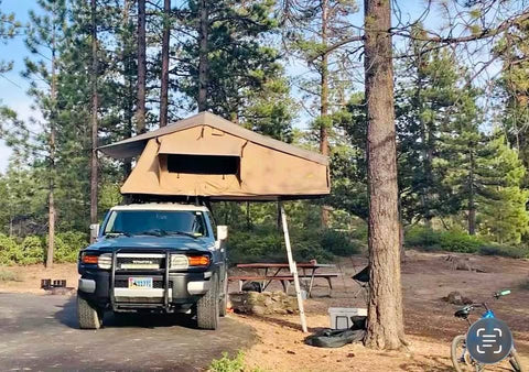 Smittybilt Overlander Rooftop Tent