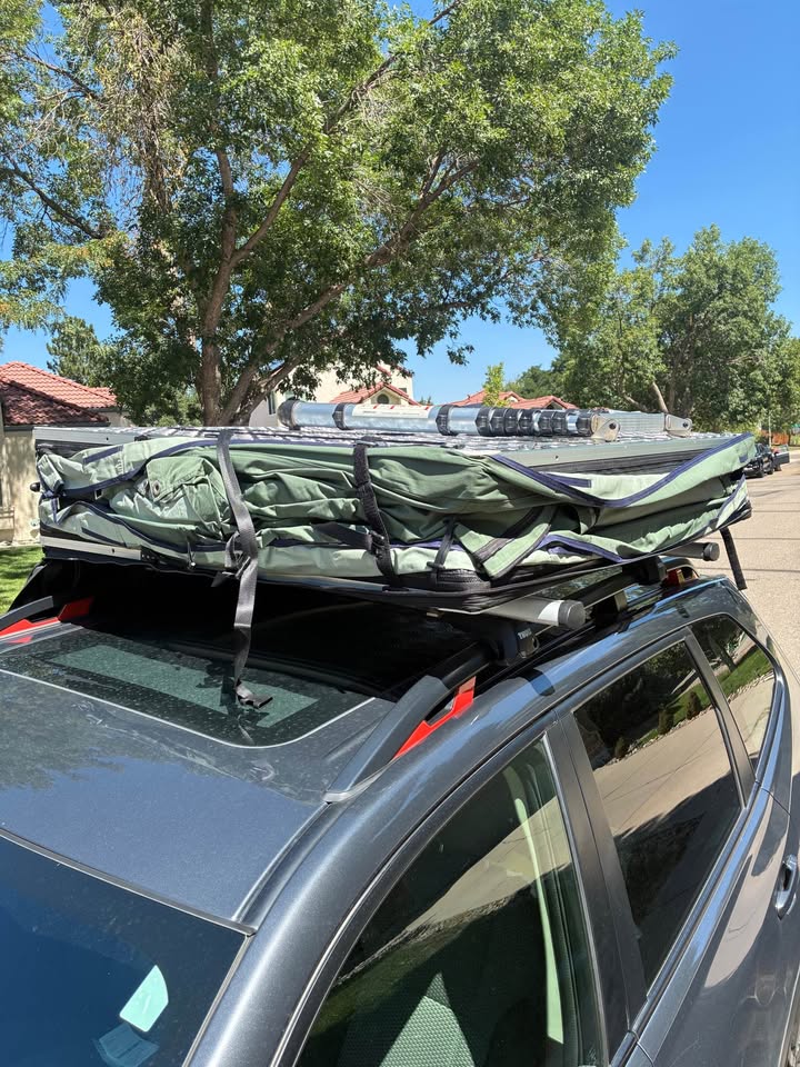 Thule (Tepui) Kukenam 3 Person Outfitter Roof Tent + Thule Bars and Brackets (Barely Used) in Westminster, CO (photo 6) — photo 6