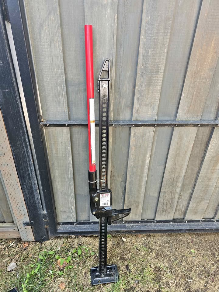Hi-Lift HL-484 48" High Lift Farm Jack 4660 lb Off Road Recovery USA Made (photo 1) — photo 1