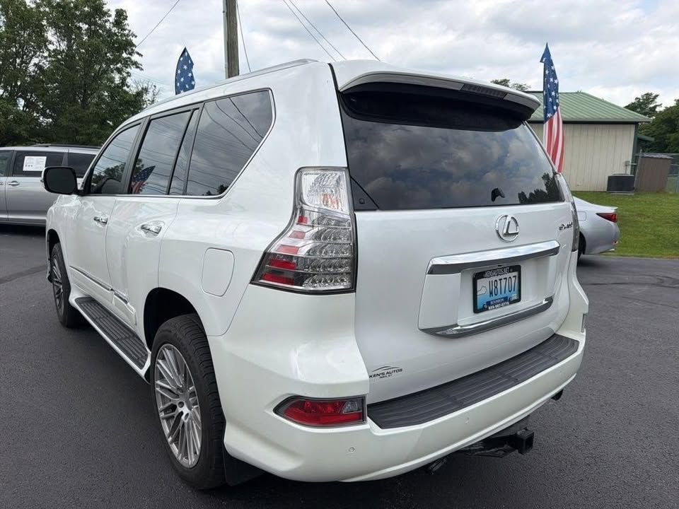 2018 Lexus GX in Paris, KY (photo 6) — photo 6