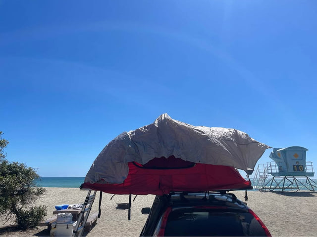 Yakima SkyRise Medium Roof Top Tent — photo 2