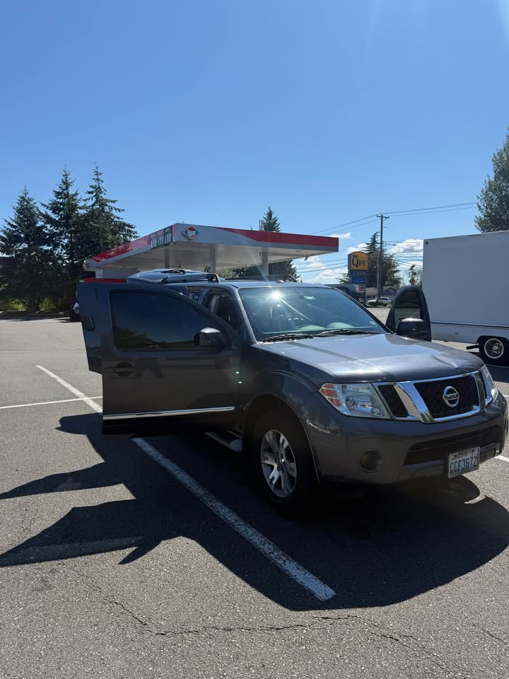 2011 Nissan Pathfinder · Sport Utility in Federal Way, WA (photo 5) — photo 5