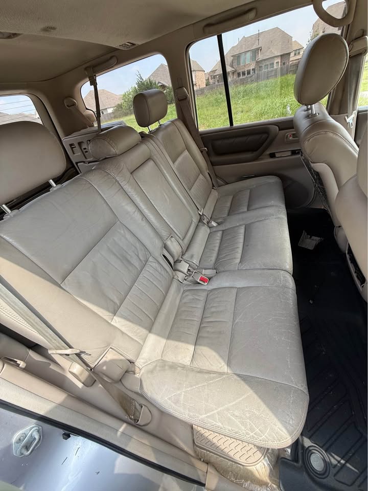 2002 Toyota Landcruiser · Sport Utility 4D in Georgetown, TX (photo 8) — photo 8