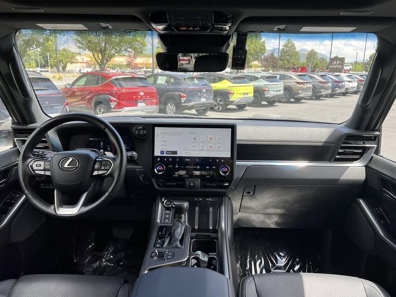 2024 Lexus GX GX 550 Overtrail+ (photo 12) — photo 12