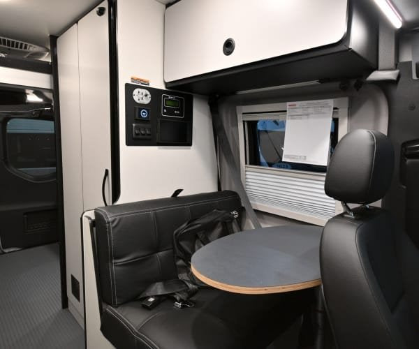 2026 Winnebago REVEL SPORT BMB44N in Davie, FL (photo 12) — photo 12