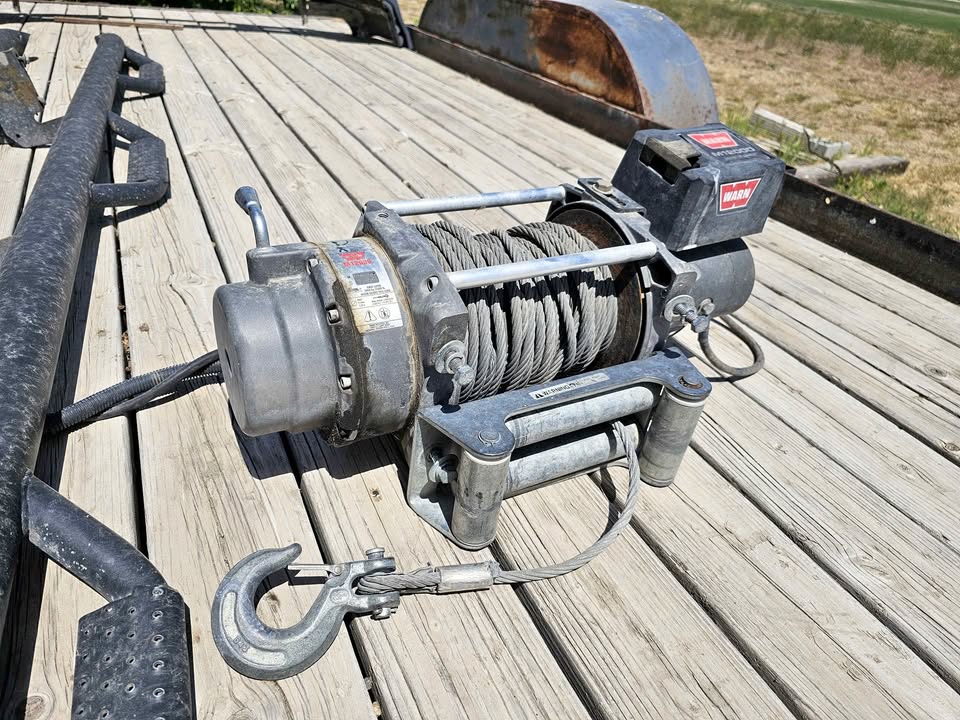 Warn 12000 pound winch M12000 in Boise, ID (photo 1)