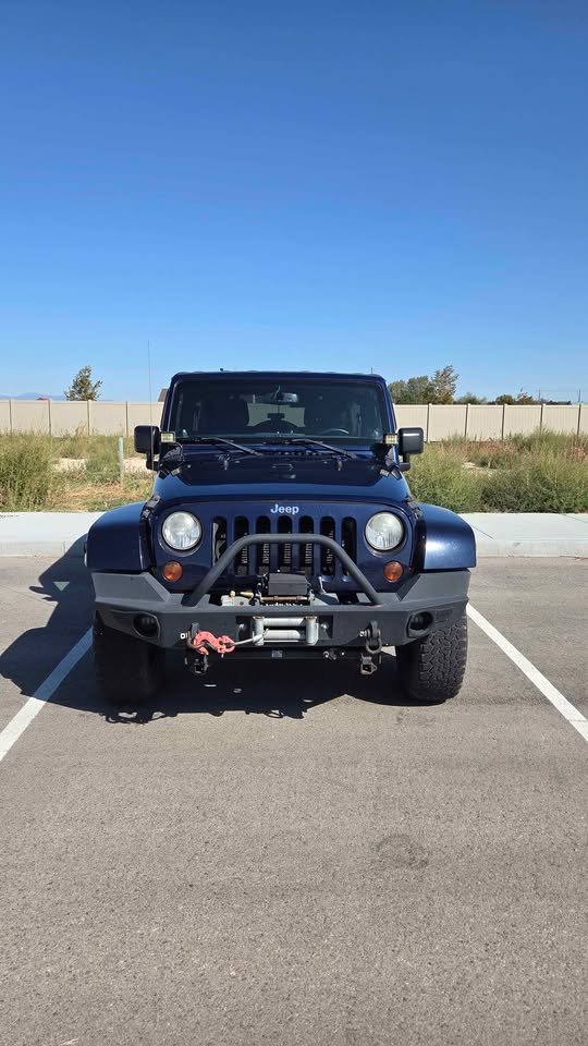 2013 Jeep Wrangler Unlimited Sahara — photo 3