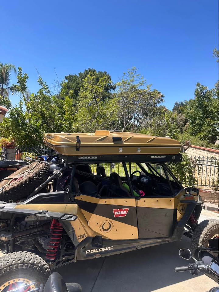 James Baroud pop up tent in Redlands, CA (photo 4) — photo 4