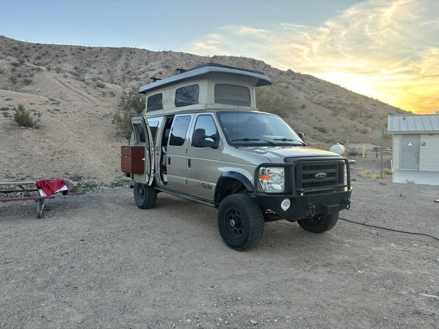 2010 Ford sportsmobile e350 super duty 6.0l — photo 2