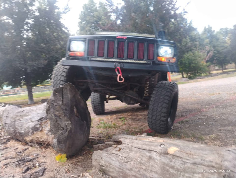 2001 Jeep Cherokee · Sport 4D in Vancouver, WA (photo 8) — photo 8