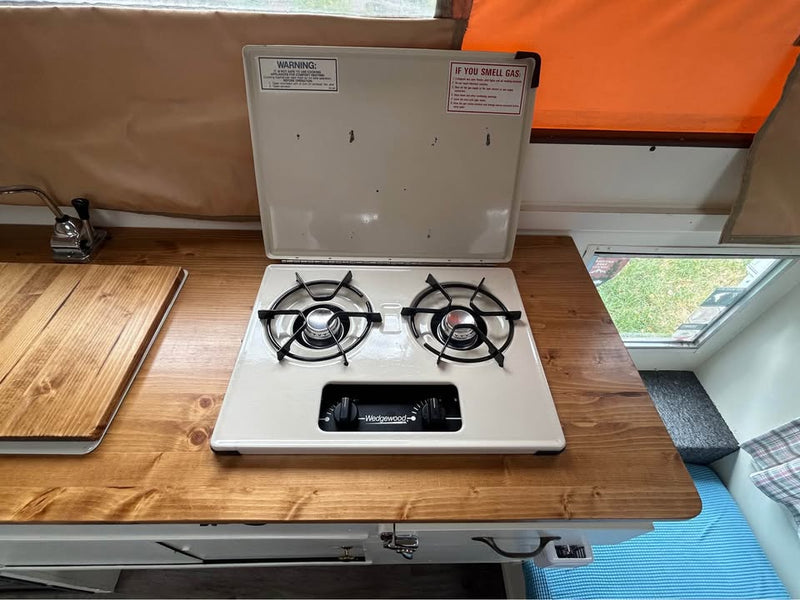 1993 FourWheel Camper (FWC) 8’ Grandby model (renovated) in Colorado Springs, CO (photo 7) — photo 7