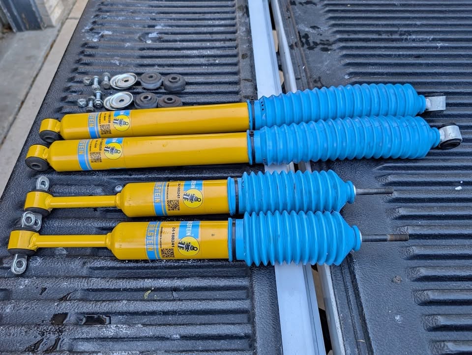 Bilstein B6 4600 Shocks w/Hardware for Ranger/Mazda: 24188258, 24188241 in Round Rock, TX (photo 1) — photo 1