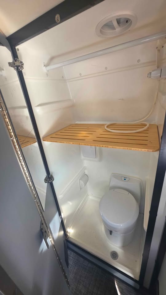 2023 Winnebago REVEL 44E in Longmont, CO (photo 12) — photo 12