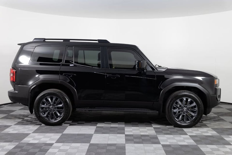 2024 Toyota Land Cruiser (photo 9) — photo 9
