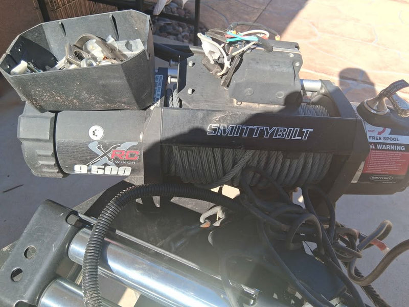 Smittybilt XRC 9.500 Winch in Boulder City, NV (photo 2) — photo 2