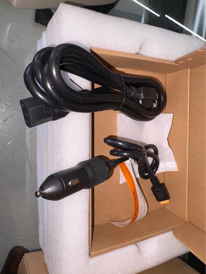 BLUETTI Elite 30 V2 Portable Power Station in Thornton, CO (photo 5) — photo 5
