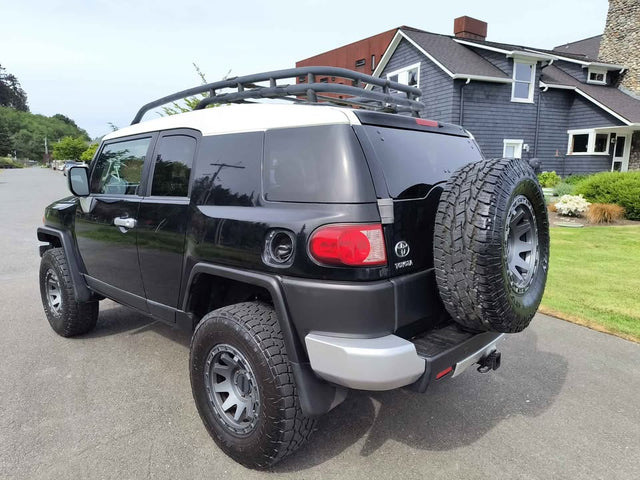 2007 Toyota FJ Cruiser — photo 3