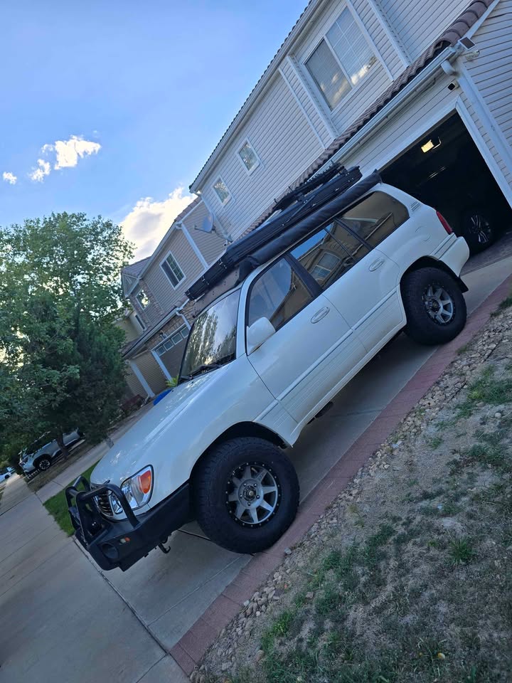 Overland 2001 LX470 in Denver, CO (photo 8) — photo 8