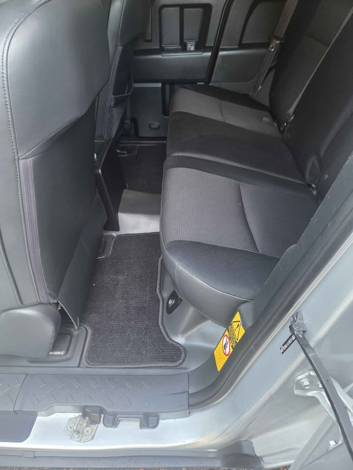 2008 Toyota FJ Cruiser (photo 2) — photo 2