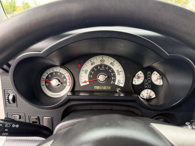 2008 Toyota FJ Cruiser · Sport Utility 2D — photo 3