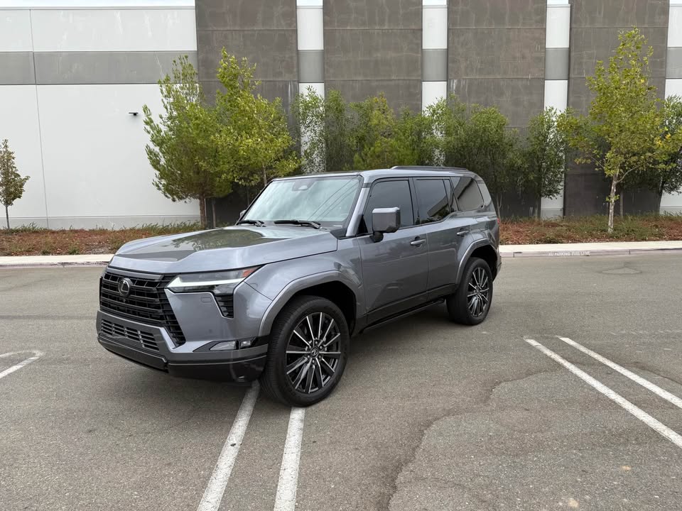2025 Lexus GX · Lexus GX 550 Luxury+ 4WD in Rocklin, CA (photo 4) — photo 4