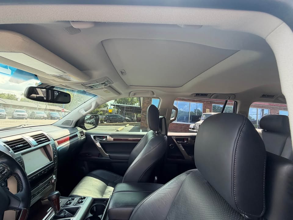 2019 Lexus GX · GX 460 Luxury Sport Utility 4D in St Louis, MO (photo 6) — photo 6
