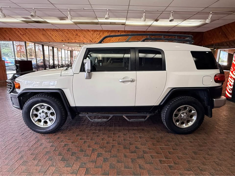 2012 Toyota FJ Cruiser · Sport Utility 2D in San Antonio, TX (photo 4) — photo 4
