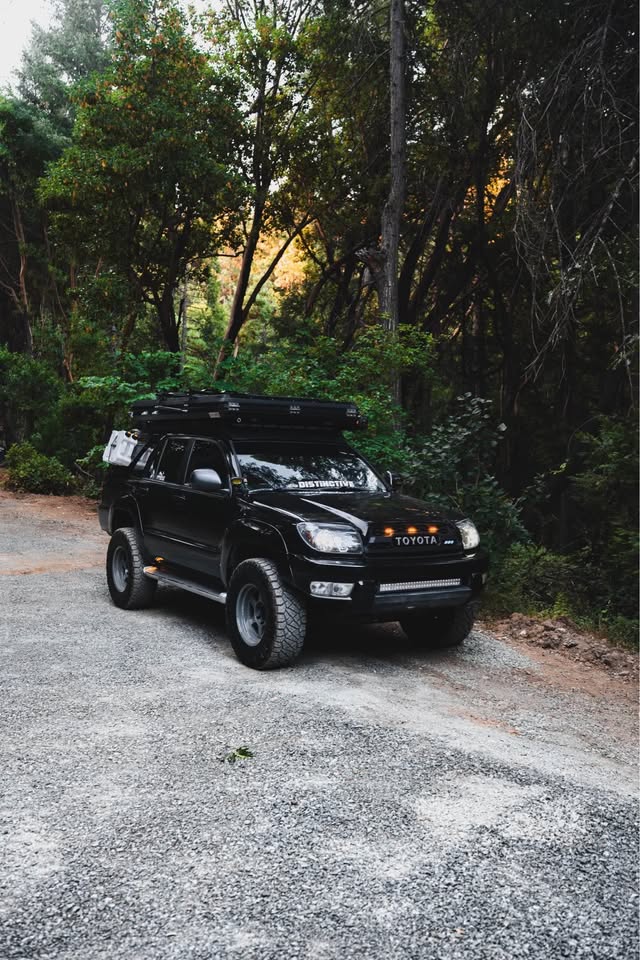 2003 Toyota 4Runner · Limited Sport Utility 4D (photo 8) — photo 8