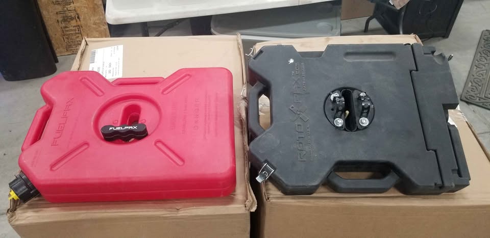 FuelPax 2.5 Gallon Gasoline Can and RotopaX Storage Container in Mohave Valley, AZ (photo 4) — photo 4