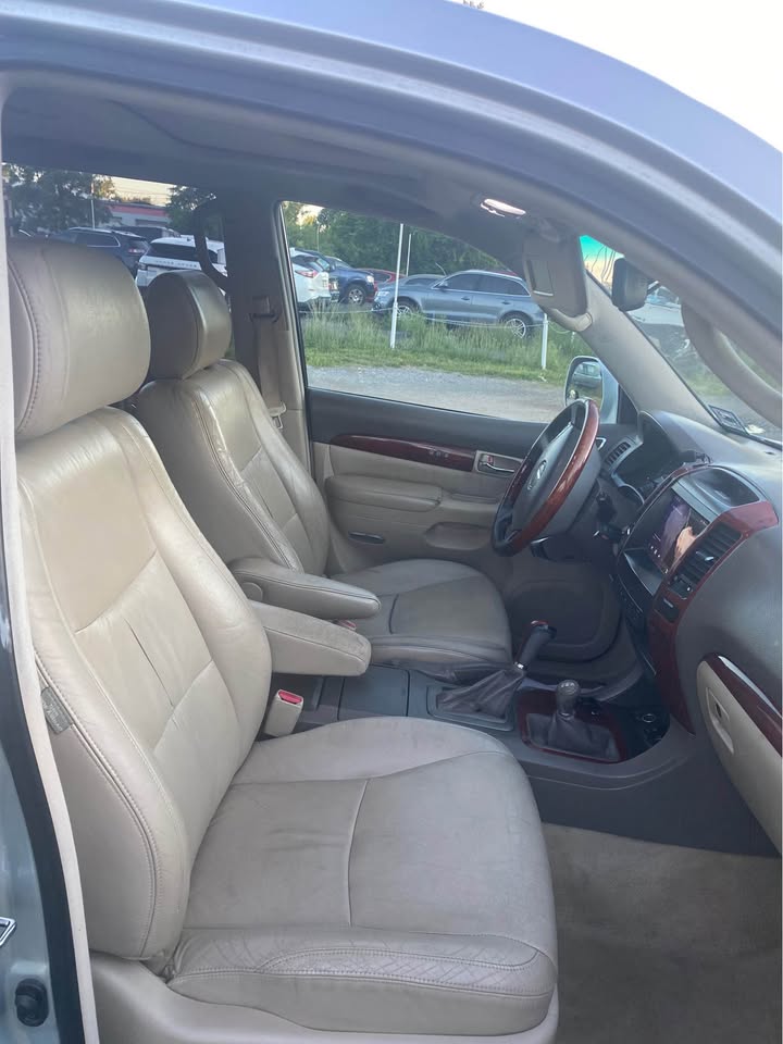 2008 Lexus GX · GX 470 Sport Utility 4D (photo 12) — photo 12