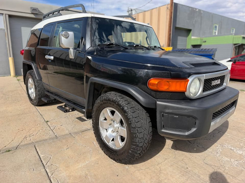 2008 Toyota FJ Cruiser in Denver, CO (photo 2) — photo 2
