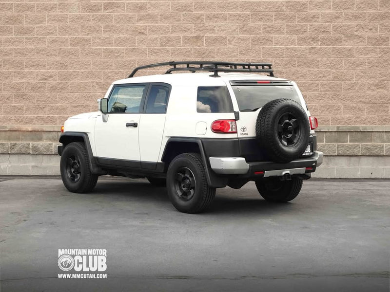 2010 Toyota FJ Cruiser (photo 4) — photo 4