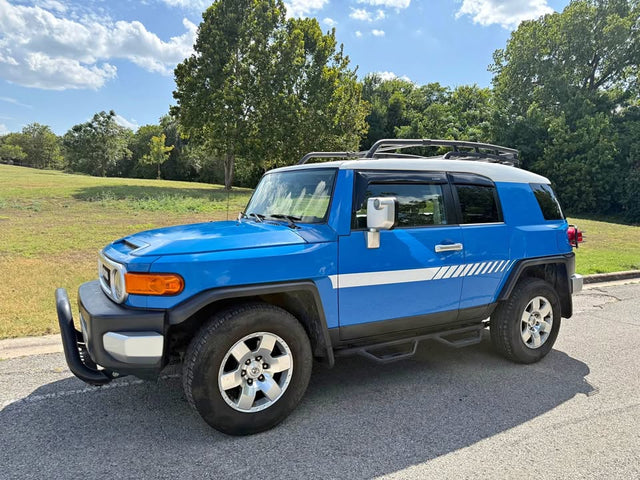 2007 Toyota FJ Cruiser in Austin, TX (photo 1)