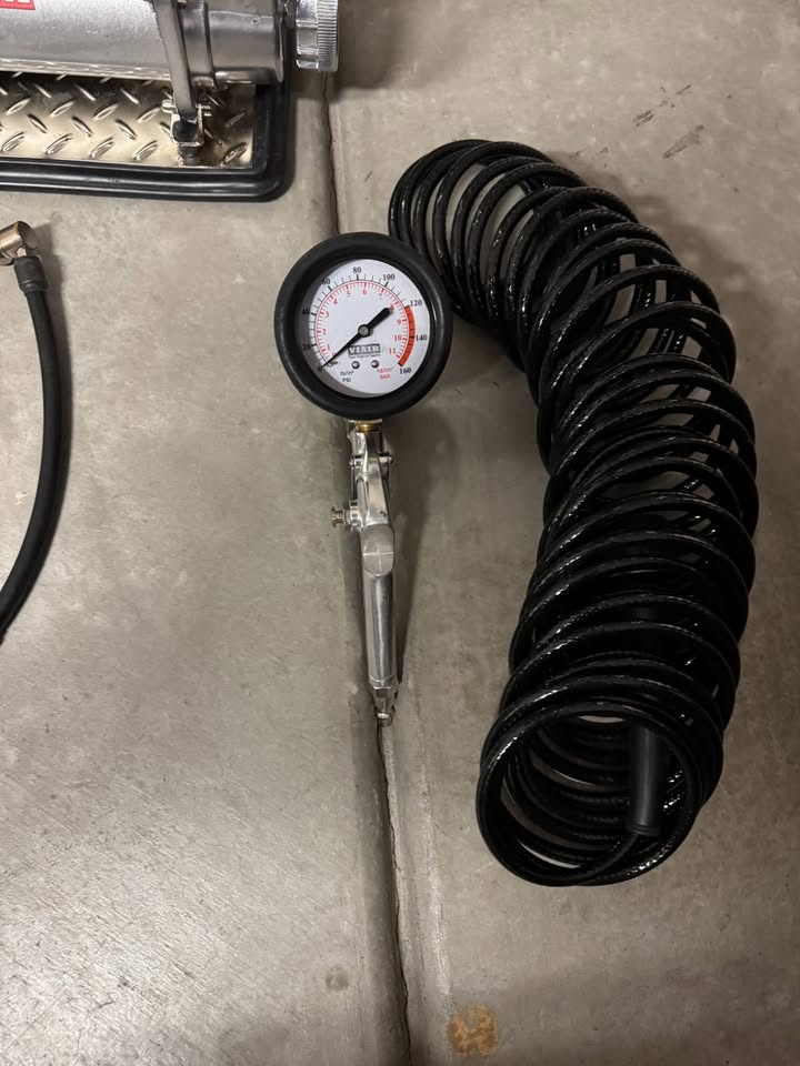 VIAIR 450P-RV Automatic Portable Compressor Kit in Las Vegas, NV (photo 2) — photo 2