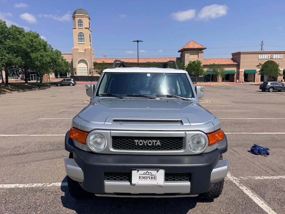 2007 Toyota FJ Cruiser in Golden, CO (photo 6)