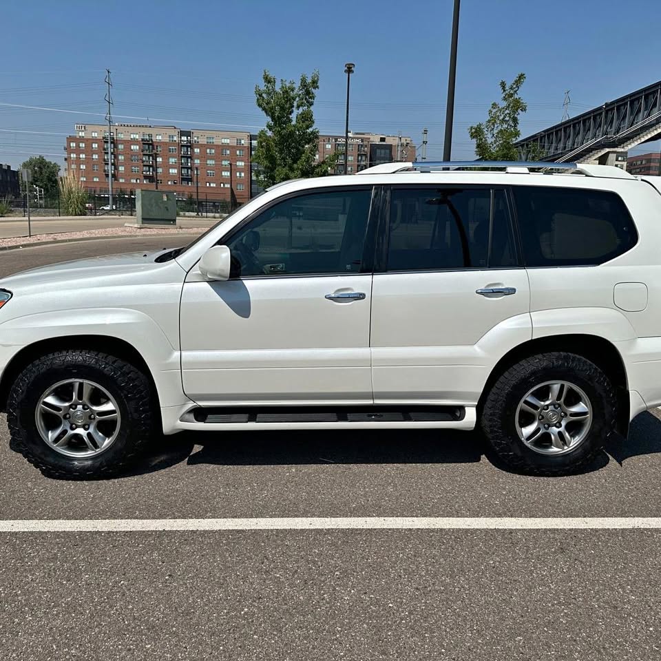 2008 Lexus GX 470 4WD in Denver, CO (photo 1) — photo 1