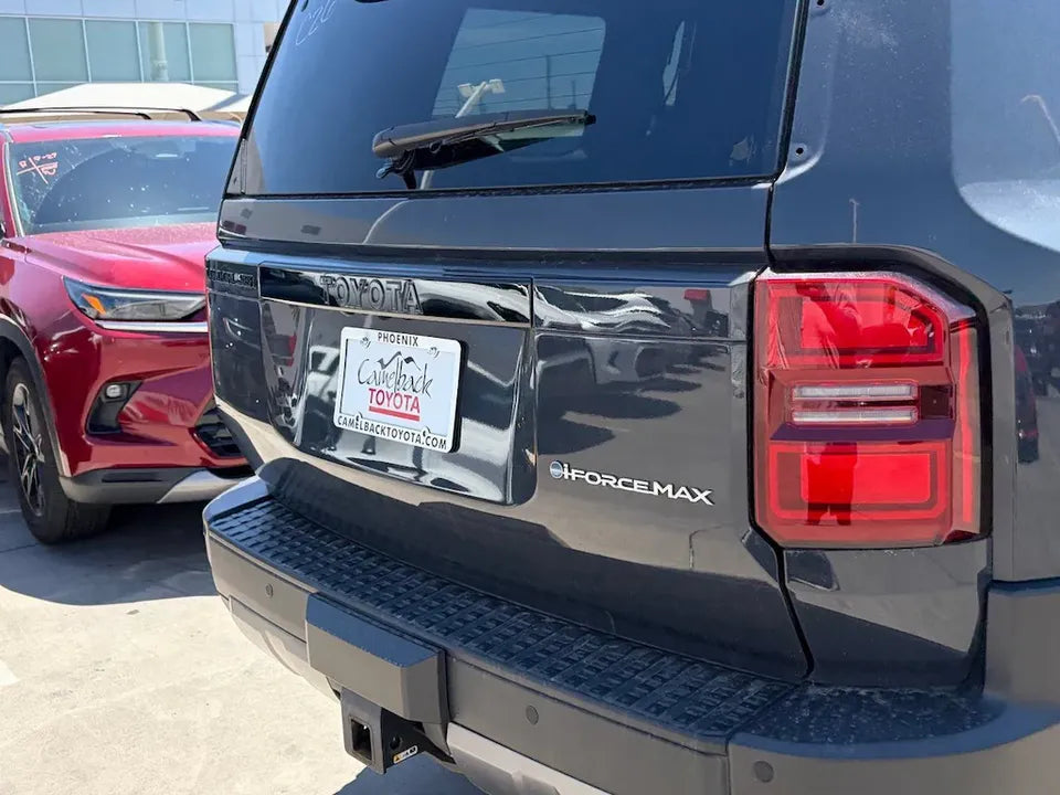 2024 Toyota Land Cruiser Base 4x4 (photo 4) — photo 4