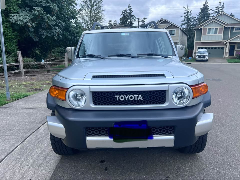 2007 Toyota FJ Cruiser · Sport Utility 2D in Federal Way, WA (photo 1) — photo 1