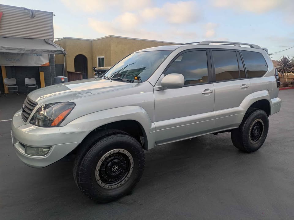 2004 Lexus GX · GX 470 Sport Utility 4D in National City, CA (photo 11)