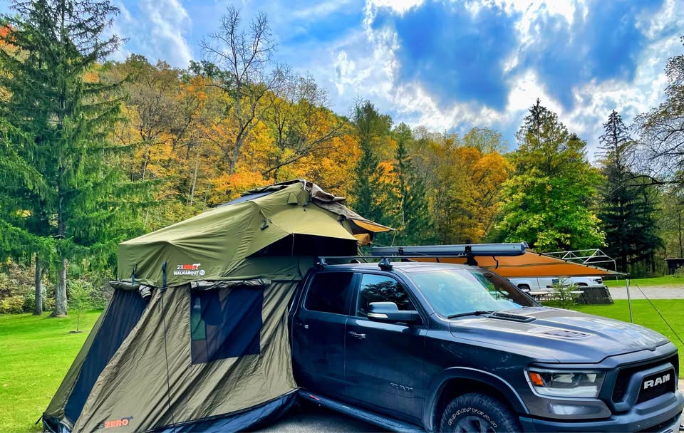 23Zero Walkabout 62 Roof Top Tent with Annex in Iowa City, IA (photo 4) — photo 4