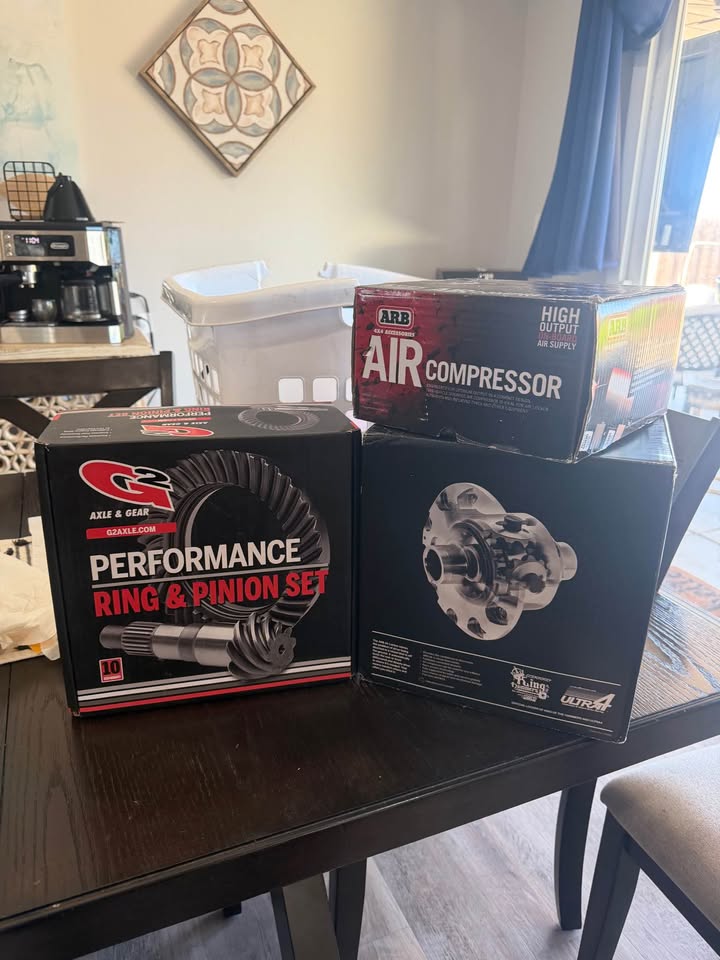 ARB air locker, ARB air compressor 12 V high output on board Air Supply, 456 gea (photo 8) — photo 8