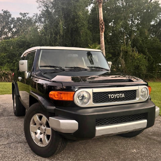2007 Toyota FJ Cruiser · Sport Utility 2D in Tampa, FL (photo 1)