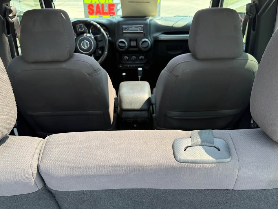 2016 Jeep Wrangler Unlimited · Sport (JK) SUV 4D (photo 5) — photo 5