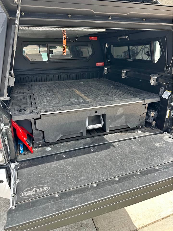 Decked Drawer System Toyota Tacoma 3rd Gen Short bed in Vancouver, WA (photo 1) — photo 1